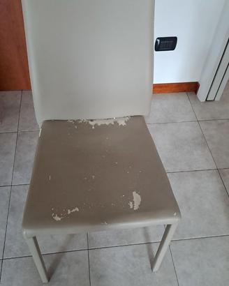 4 sedie in ecopelle