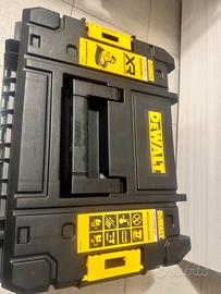Chiodatrice per finitura DEWALT