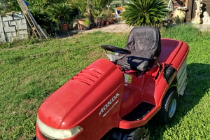 Trattorino Honda 2315 hf