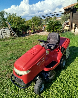 Trattorino Honda 2315 hf