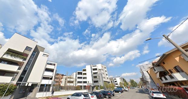 Camera singola con balcone privato a Lissone