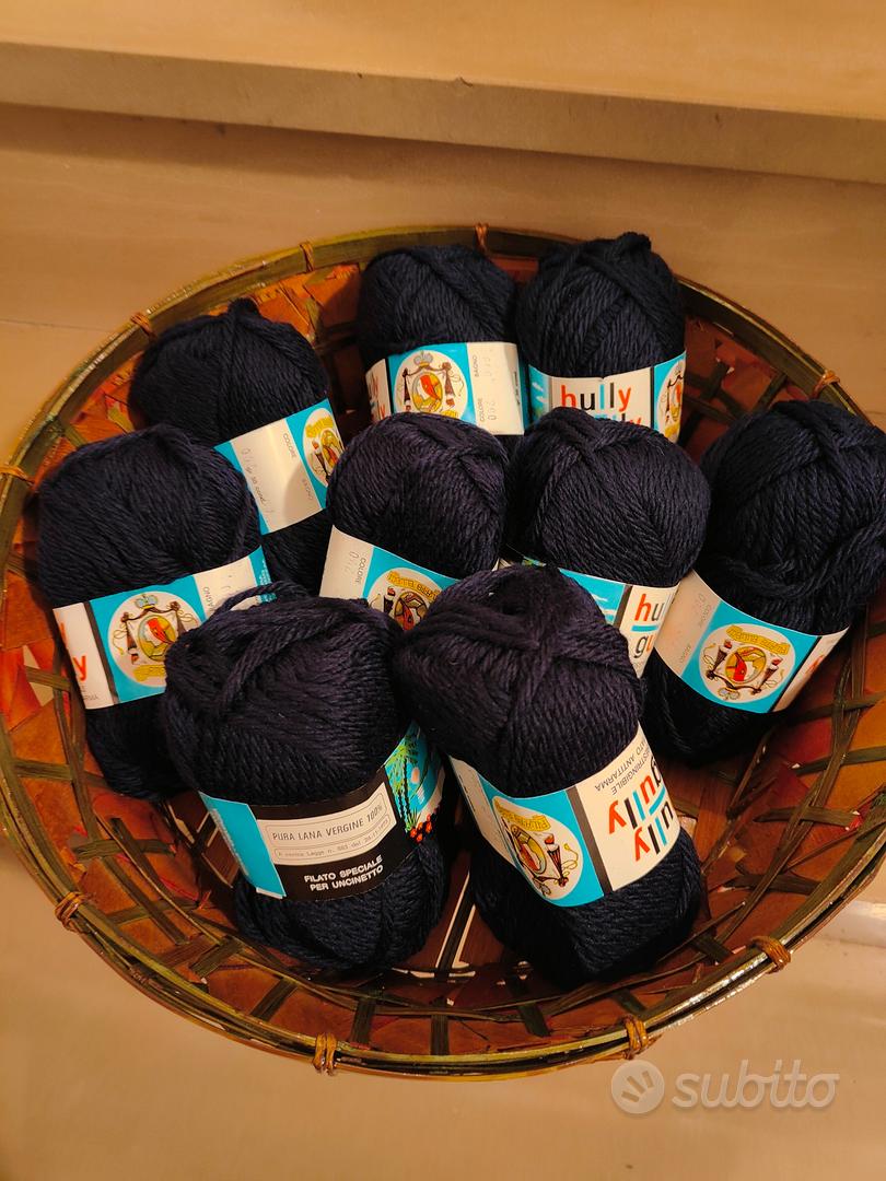 gomitoli di pura lana vergine blu - Giardino e Fai da te In vendita a Milano