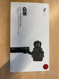 Stabilizzatore per videocamera sport action