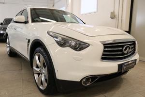 INFINITI QX70 3.0 diesel V6 AT S Premium