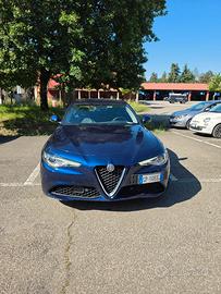 ALFA ROMEO Giulia 2.2 Turbodiesel 136 CV AT8 Busin
