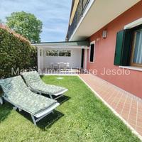 Elegante Appartamento Trilocale in Centro a Jesolo