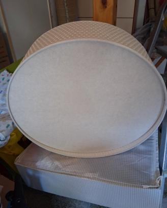 Lampadario Ikea a soffitto