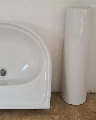 Lavabo con colonna
