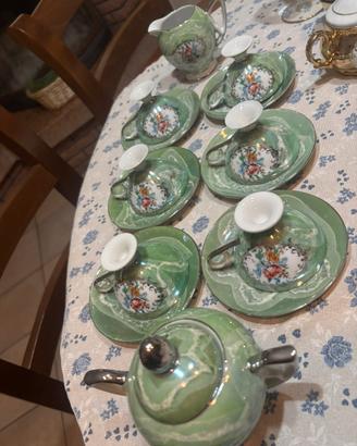 Servizio da caffe’