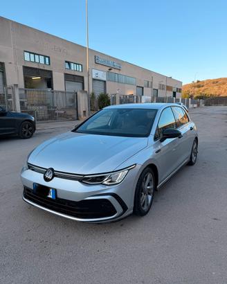 Golf 8R