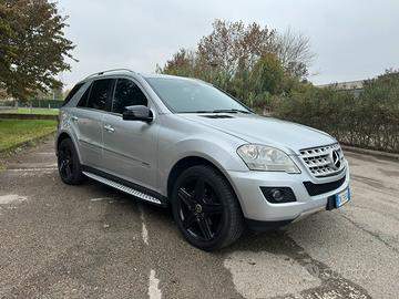 Mercedes-Benz ML 320 W164 4MATIC CDI Sport
