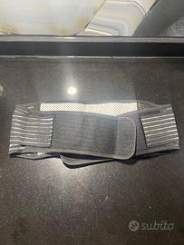 Cintura lombare regolabile autoriscaldante