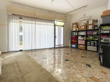 Ponte di brenta - negozio