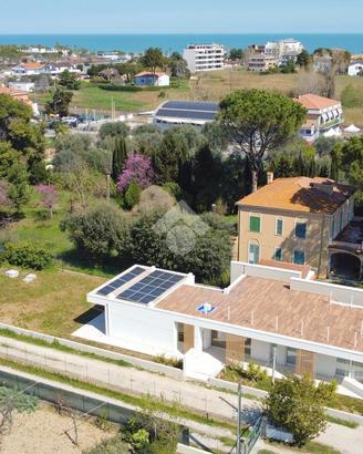 VILLA SINGOLA A GIULIANOVA