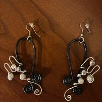 Orecchini neri con gommino nuovi