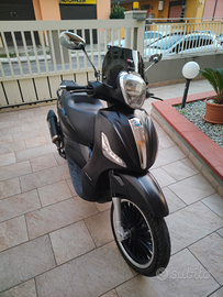 Piaggio Beverly 300