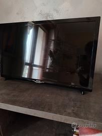 tv Philips serie 4000 24"
