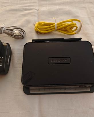 Netgear DGN-2200 Modem Router ADSL
