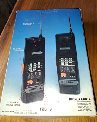 Vecchi telefoni