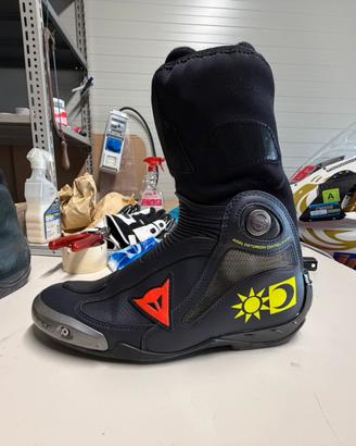 Dainese axial d1 43
