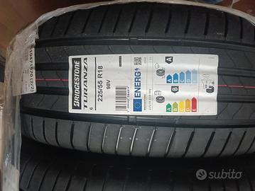 gomme estive 225/55 R18 98V 