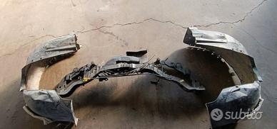 Traversa anteriore Ford Kuga