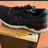 Scarpe da corsa da donna taglia 42,5