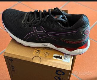 Scarpe da corsa da donna taglia 42,5
