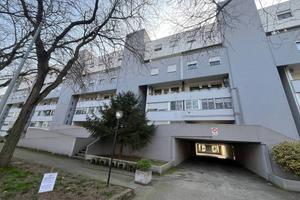 BILOCALE AL PIANO RIALZATO IN VIA BARLAAM