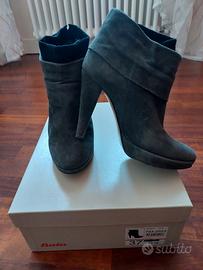 Stivaletti camoscio grigi