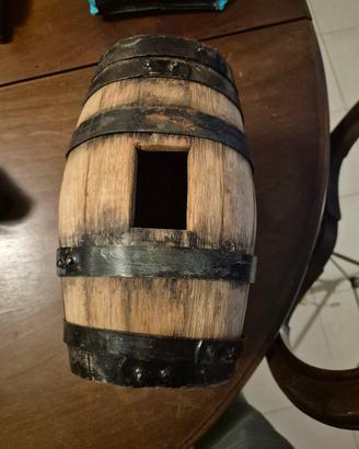 Mini botte in legno vintage con supporto 
