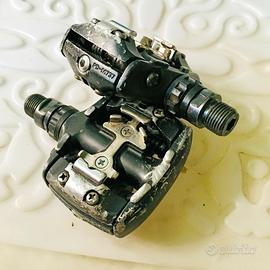 Shimano Pedali PD M737