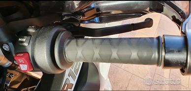 Protezioni manopole bmw gs e per manopole da 25”