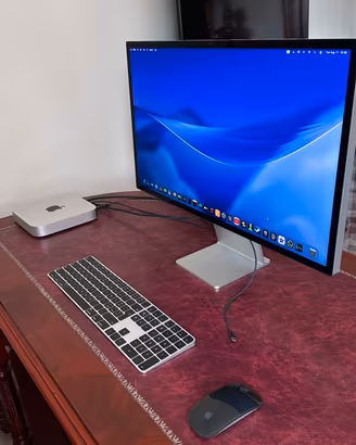 Apple Mac Mini M2Pro Studio Display e accessori