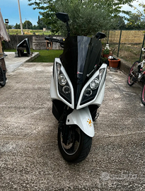 Kymko Downtown 300
