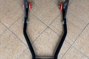 Cavalletto posteriore alzamoto universale