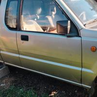 fuoristrada mitsubishi l200 