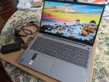 Laptop Lenovo i7 (12th Gen) | 40GB RAM | 1TB SSD |