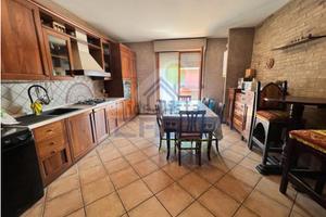 Appartamento 3 locali con Giardino e Box auto