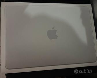 Apple MacBook Neo 1 settimana di vita!