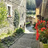 ETROUBLES Village du Pays
