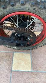 cerchio 12 pit bike rosso fuoco con disco