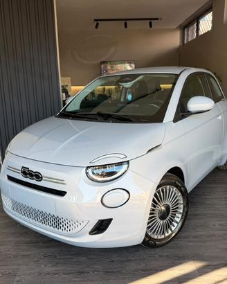 Fiat 500 Berlina 1.0 Hybrid Torino KM0 FULL LED