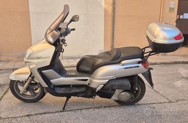 Scooter Yamaha XC 300