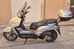 Scooter Yamaha XC 300