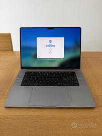 MacBook Pro 16 M1 Pro 16GB/1TB – Batteria 92%