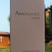 Scatola e boccetta Eau de toilette Arrogance 30 ml