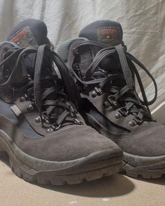 Scarponi da montagna/trekking Olnag, taglia 41