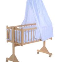 culla a dondolo con ruote 