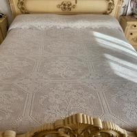 COPRILETTO LAVORATO AD UNCINETTO 